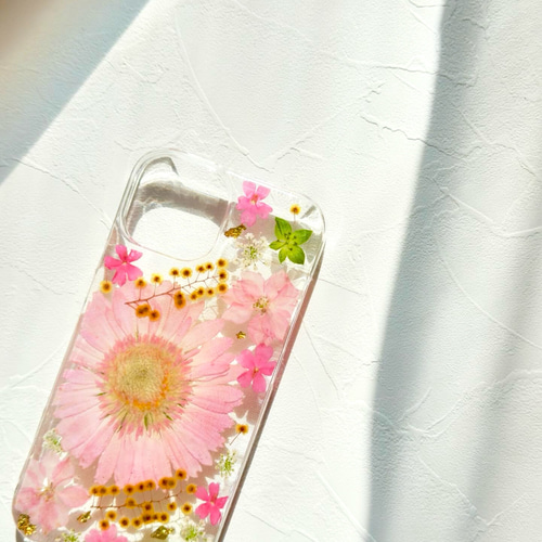 1点限り❁全機種対応 押し花ケース ガーベラ 1点限り❁全機種対応 押し花ケース ガーベラ