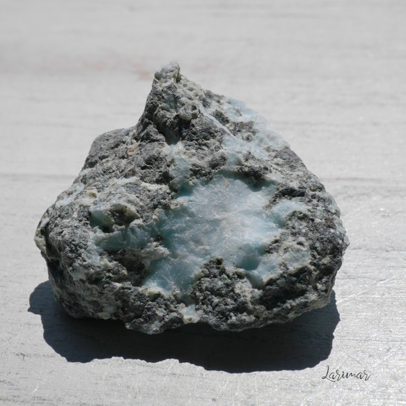 天然石ラリマー約36g約43×20mm(ドミニカ共和国産)母岩付き原石ラフロック鉱物鉱石[lar-240214-03] 1枚目の画像