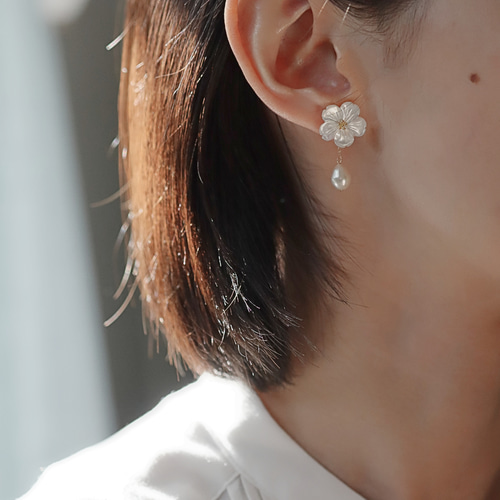 桜ピアス 2色 シェル パール 桜 梅 春 ピンク 14kgf 2way 花