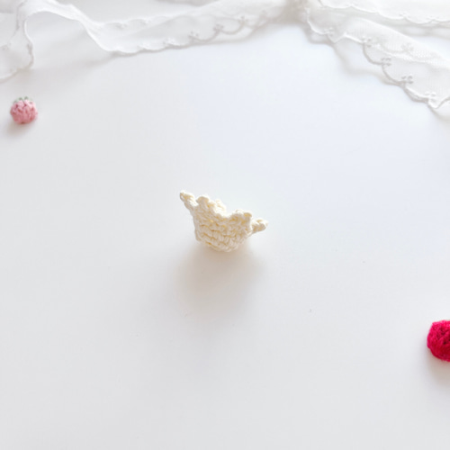 白鳥のお姫様　あみぐるみ あみぐるみキーホルダーの作り方と販売 | TikTok