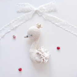 457a7477f553e2a09b75a4e1b89043