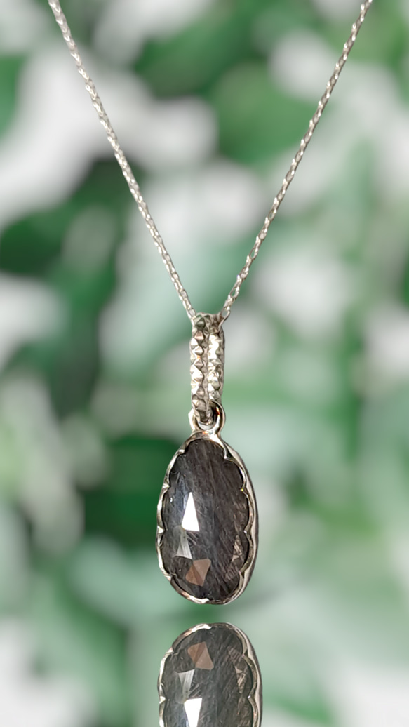 ローズカット グレーサファイア シルバーネックレス ネックレス