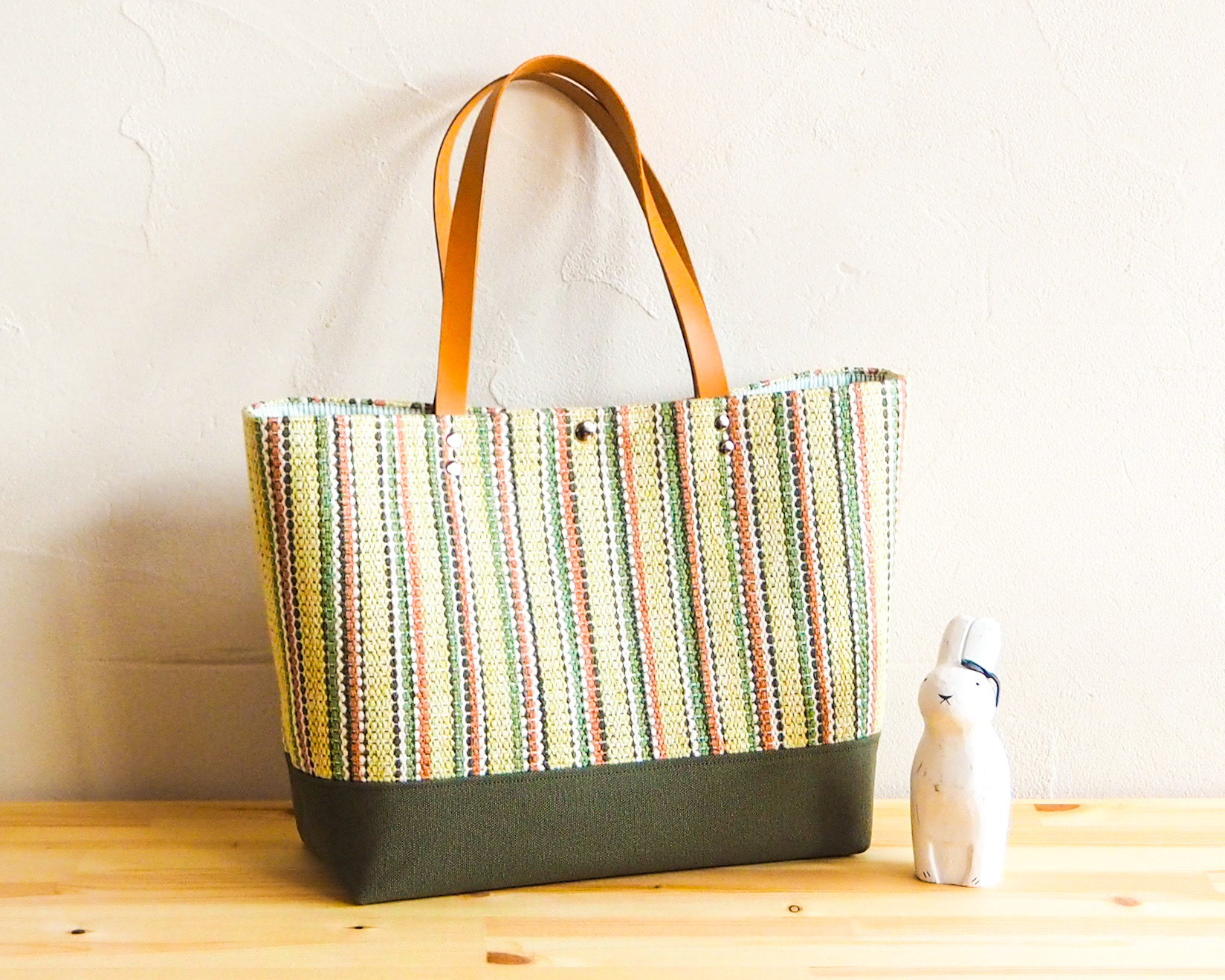 【SALE】春のマルチストライプ手織り布のA4大きめトート（イエロー）