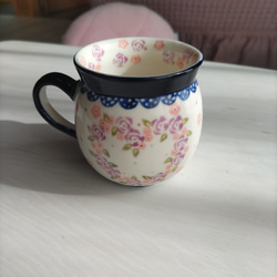 ポーリッシュポタリー/薔薇のハートブーケマグカップ（ポーリッシュマグ）／ポーランド伝統工芸／焼き物／陶磁器 4枚目の画像