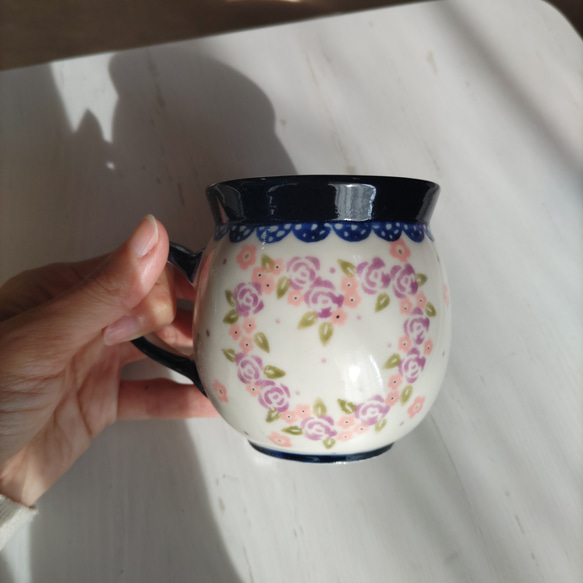 ポーリッシュポタリー/薔薇のハートブーケマグカップ（ポーリッシュマグ）／ポーランド伝統工芸／焼き物／陶磁器 1枚目の画像