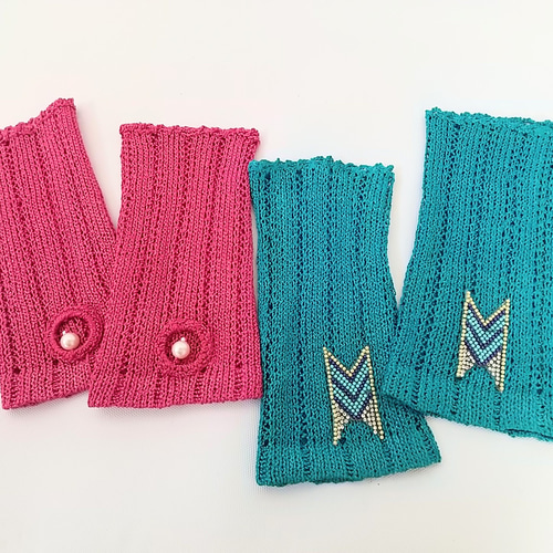 ショッキングピンク シルクの アームウォーマー 手袋・ミトン shi-ma