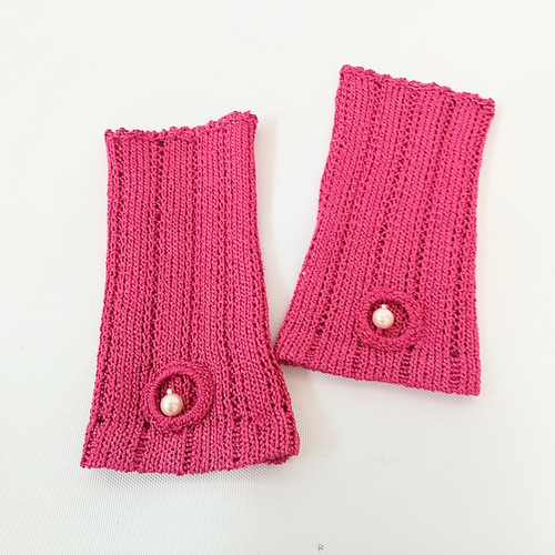 ショッキングピンク シルクの アームウォーマー 手袋・ミトン shi-ma