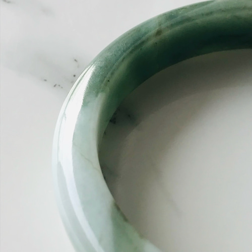 B310-099】ジェイド 翡翠 ヒスイ バングル 一点もの 希少 ミャンマー産