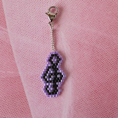 お好みのチャームでアクセサリーに♡ト音記号
