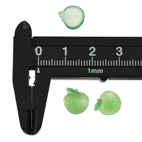 りんごオーダーページ デコパーツ 果物 りんご 11mm 青 200個 食品サンプル ネイル
