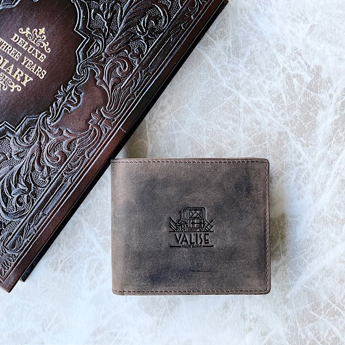 英国デザインValise二つ折り財布 ハンターストーン