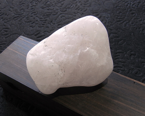 ローズクォーツ　原石 最高品質ローズクォーツ原石(Rose Quartz) North of