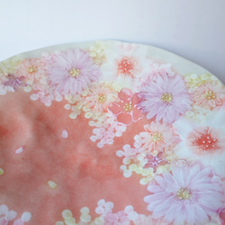 Creema陶器市2024 工房ゆずりは   パスタ皿  繊細な絵付けの花柄がいかにも工房ゆずりは　 紅彩雅花 9枚目の画像