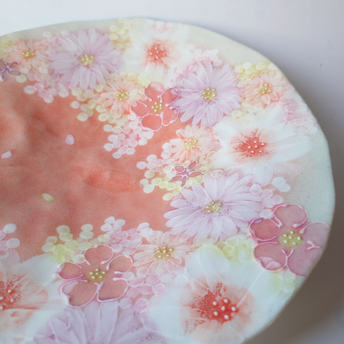【未使用】ゆずりは 釉彩ローズ パスタ皿 工房ゆずりはパスタ皿 繊細な絵付けの花柄がいかにも工房