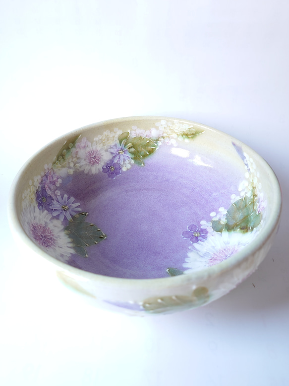 Creema陶器市2024工房ゆずりは　預け鉢　紫を主体にした華やかで落ち着いた上品な絵柄　花かざり　　 2枚目の画像