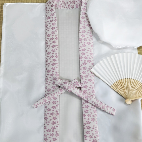 99歳白寿祝い東の桐生織『桜』ちゃんちゃんこ2点セット 着物 CHIZUyou+