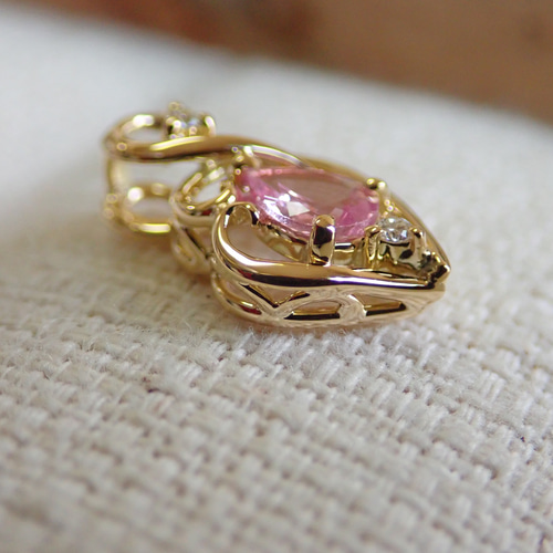 パパラチアサファイア鑑別書付！ キュート＆エレガント