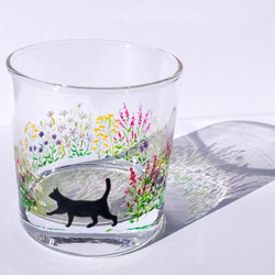 黒猫と野の花たち・・・プレゼントに　マイグラスに　 3枚目の画像