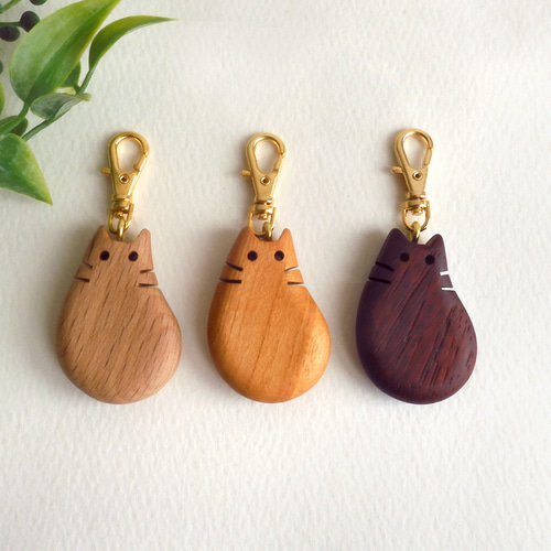 【新品未使用】Chacott catチャーム　キーホルダー2点セット キーホルダー 2色セットモノトーンキャットキーホルダー・キーチェーン