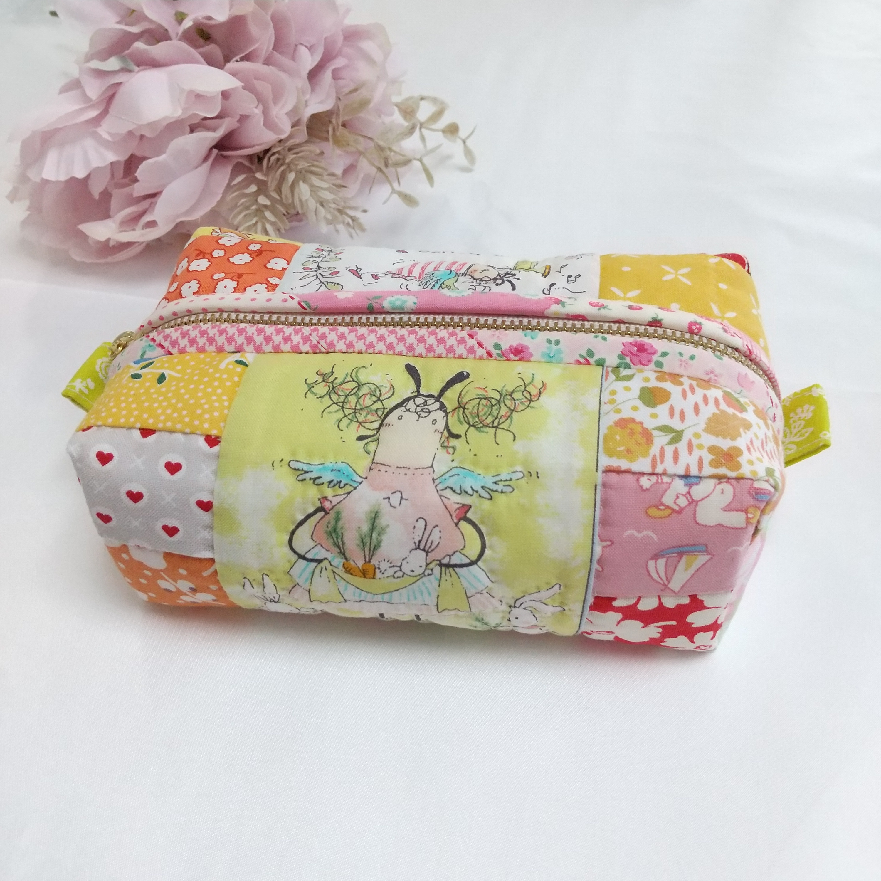 ハンドメイド キャラメルポーチ ⌘ パッチワーク柄 オレンジ②