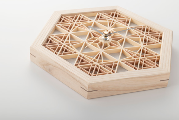 ＊組子細工の掛け時計＊　天然木　無塗装 5枚目の画像