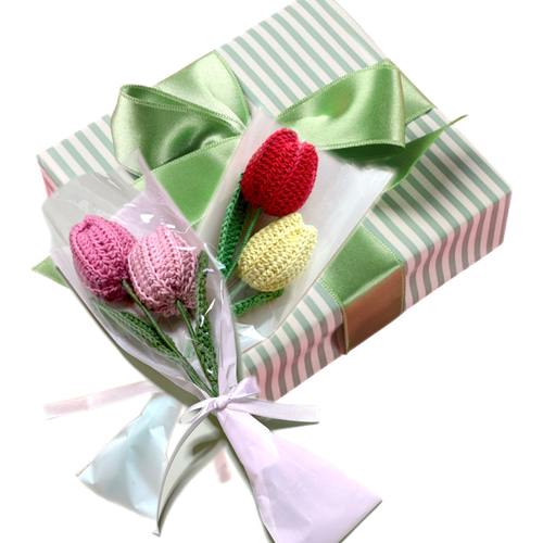 チューリップA 2本入り花束 枯れない花 かぎ針編み 入園入学 卒業 母