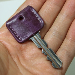 ルガト紫のキーカバー　ピンクステッチ 1枚目の画像