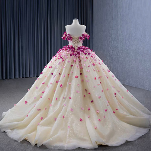 ゴールドラメ✨マタニティ対応 カラードレス ゴールドラメ✨マタニティ対応 カラードレス