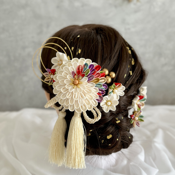 【NO.112】つまみ細工　髪飾り　卒業式　結婚式　七五三　成人式 成人式 七五三 髪飾り つまみ細工 【レトロフラワー赤】 人気