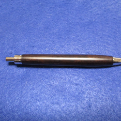 アフリカンブラックウッドバール　瘤杢　オイル仕上げ　木軸ボールペン(シャープペンシル　　 3枚目の画像