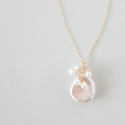 Ｇちゃん ♦︎14kgf淡水パールフラワーカービングネックレス 小花と花びら〗淡水パールネックレス（ホワイト）14kgf【1437