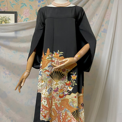 正絹 濃紺 扇絞り 着物リメイクケープドレス 正絹 濃紺 扇絞り 着物リメイクケープドレス 花扇面 金彩 黒留袖