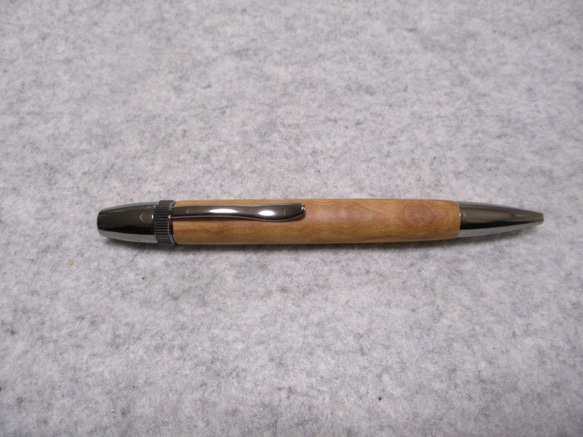 ワイルドオリーブ　椿油仕上げ　回転式ロングパトリオットボールペン 　　 1枚目の画像