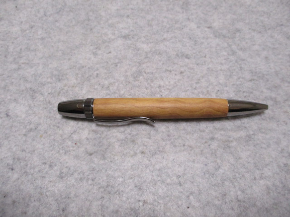 ワイルドオリーブ　椿油仕上げ　回転式ロングパトリオットボールペン 　　 2枚目の画像