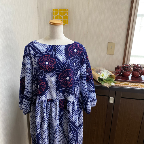 有松絞り ワンピース M~L パフスリーブ 綿 着物リメイク 浴衣 有松絞り ワンピース M~L パフスリーブ 綿 着物リメイク 浴衣