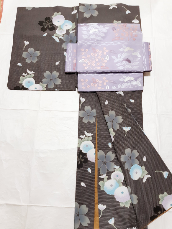 【少しトール】ワンタッチ着物　くらわん着物　洗える着物リメイク　萬寿菊桜模様　 1枚目の画像