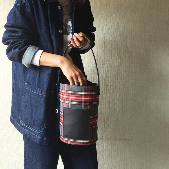 bucketbag 【gray check×black leather】 9枚目の画像