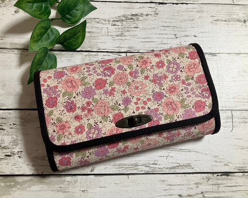 ぴろぴろ　長財布　やりくり財布　ハンドメイド　トートバッグ　ハンドメイド ぴろぴろ　長財布　やりくり財布　ハンドメイド　トートバッグ　ハンドメイド