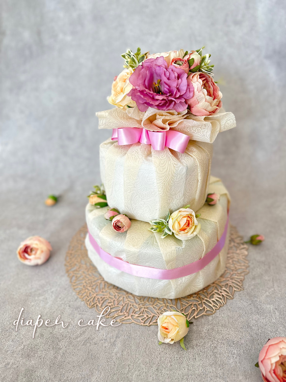 ダイパーケーキ　ピンクオムツケーキ　ブーケ付きおむつケーキ　出産祝い 1枚目の画像