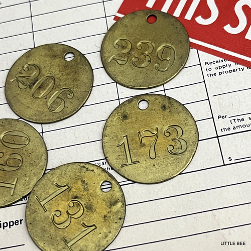 844・真鍮 ヴィンテージ ナンバータグ 1枚 ナンバー 番号 1点物 タグ  