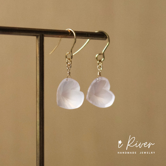 444 14kgfローズクォーツコンケーブマーキス３粒ピアス 444 14kgfローズクォーツコンケーブマーキス3粒ピアス ローズクォーツ