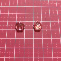 10個　ガラスビーズ　花　ゴールド　薄いピンク　クリア　アモール 4枚目の画像