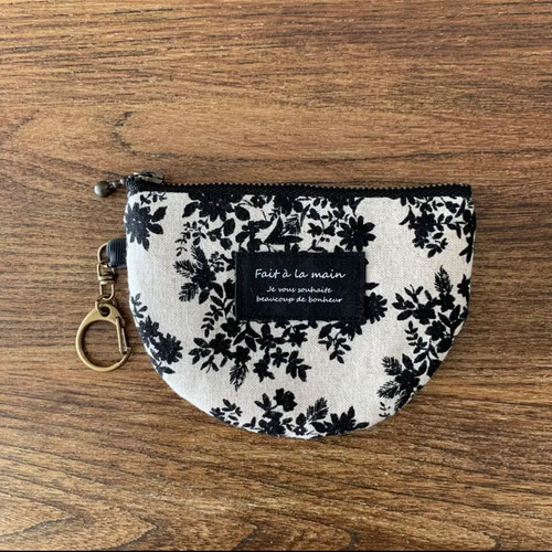 大人可愛い♡ 花柄 半月ポーチ ミニポーチ ファスナーポーチ ポーチ