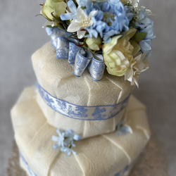 ダイパーケーキ　ブルーオムツケーキ　造花ブーケ付き　おむつケーキ　出産祝い 8枚目の画像