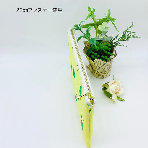 1点限り⭐︎フラットポーチ☆クリームソーダ＆ドット柄（イエロー 