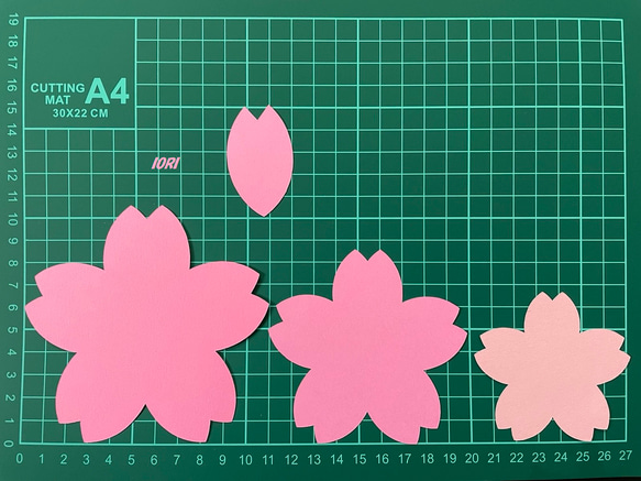 壁面飾り♪ 春 桜＆花びら　３色／ 大・中・小／３種類 2枚目の画像