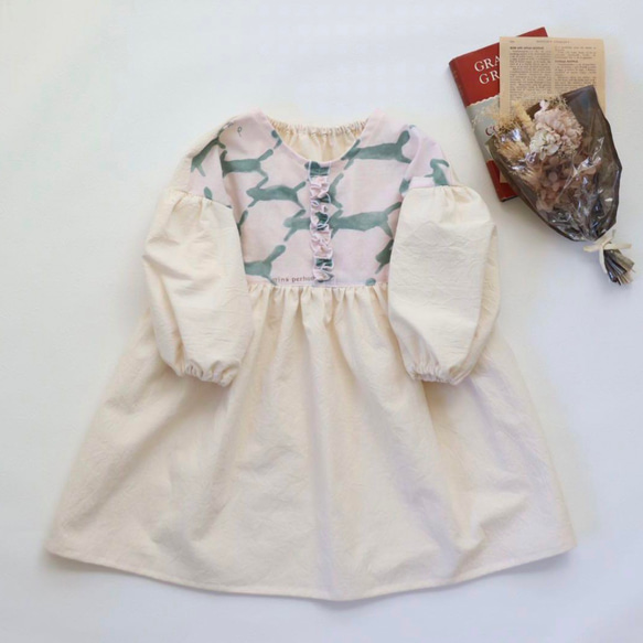 ミナペルホネン キッズ　ワンピース　120 ピンク　シャツワンピース　刺繍 mina perhonen petit 子供服 tambourine 丸襟ワンピース
