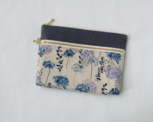 ホビーラホビーレ ニーナちゃん　ダブルファスナーポーチ ホビーラホビーレ ニーナちゃんダブルファスナーポーチ