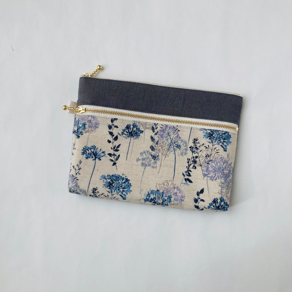 ホビーラホビーレ ニーナちゃん　ダブルファスナーポーチ ホビーラホビーレ ニーナちゃんダブルファスナーポーチ