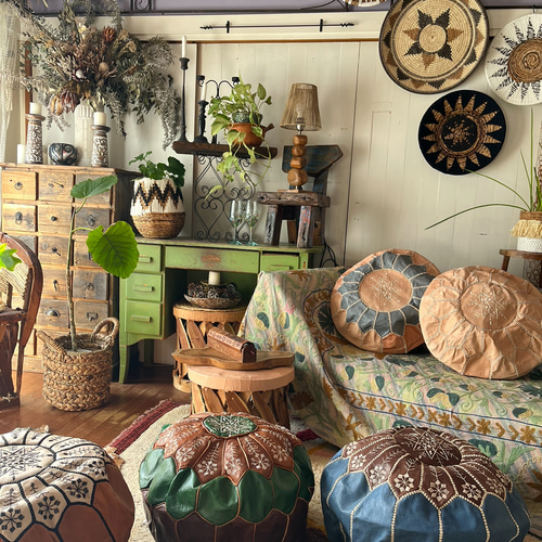 モロッコ　ヴィンテージ　プフ&クッション セット 26014b75bf8d0aa35f0db9341721d7